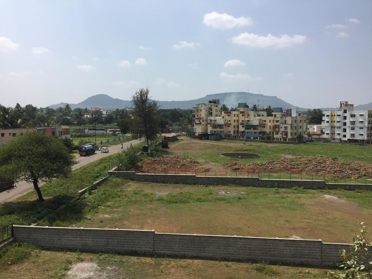 サーターラー Sarang Lodging & Boardingヴィラ エクステリア 写真